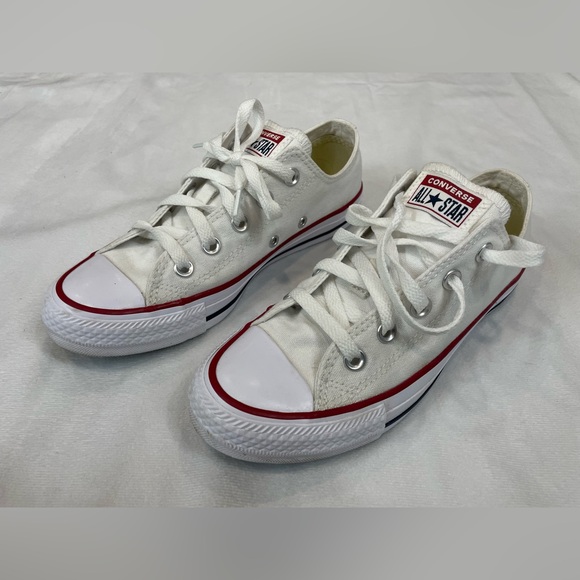 Converse White Chuck Taylor All Star Unisex Low Top Shoe US size 5.5 - Picture 2 of 13